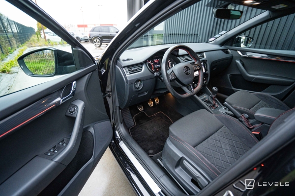 Skoda Octavia RS 230 Ch BVM6
