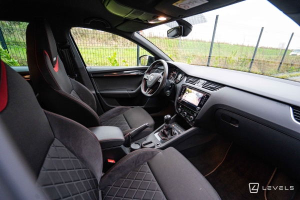 Skoda Octavia RS 230 Ch BVM6