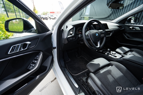 BMW SERIE 1 118d Edition Sport 150 CH BVA8