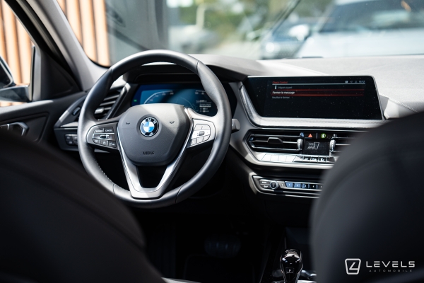 BMW SERIE 1 118d Edition Sport 150 CH BVA8
