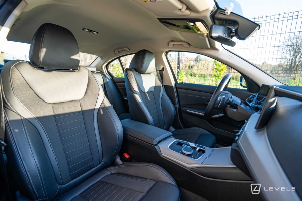 BMW SERIE 3 330E Hybride 292 CH Business Design BVA8