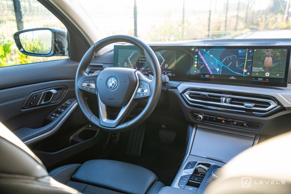 BMW SERIE 3 330E Hybride 292 CH Business Design BVA8