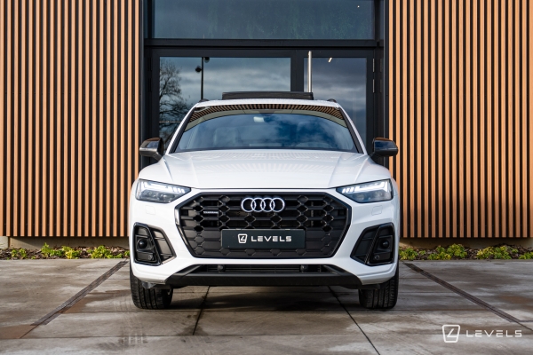 Audi Q5 55 TFSIe 367 CH QUATTRO S LINE S-TRONIC 