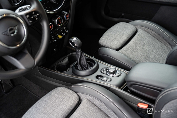 MINI COUNTRYMAN COOPER SE 125+95 Ch ALL4 Business Design BVA
