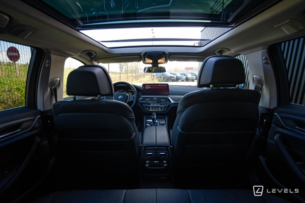 BMW Serie 530e Touring xDrive 292 Ch Luxury BVA8