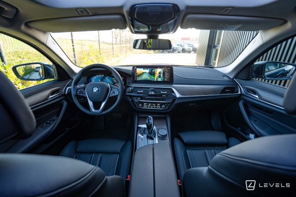 BMW Serie 530e Touring xDrive 292 Ch Luxury BVA8