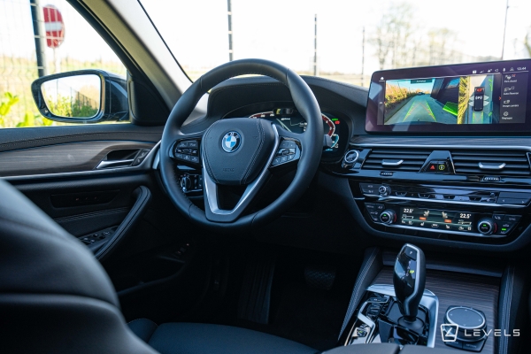 BMW Serie 530e Touring xDrive 292 Ch Luxury BVA8