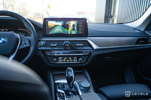 BMW Serie 530e Touring xDrive 292 Ch Luxury BVA8