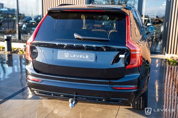  Volvo VOLVO XC90 T8 455 ch RECHARGE Ultimate Dark 7 Places AWD 
