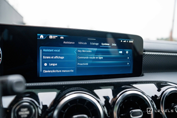 Mercedes Classe A 250E Progressive Line 8G-DCT