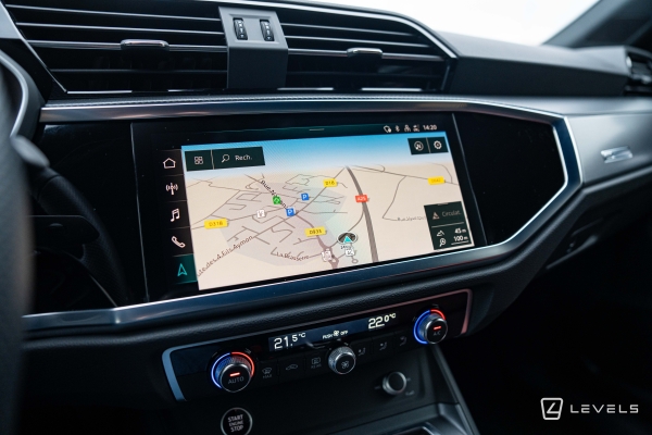 Audi Q3 45 TFSIe 245CH S-Line S TRONIC 6