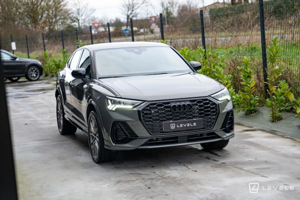 Audi Q3 45 TFSIe 245CH S-Line S TRONIC 6