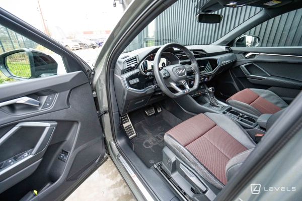 Audi Q3 45 TFSIe 245CH S-Line S TRONIC 6