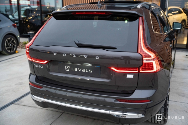  Volvo XC60 T6 253 + 145 ch Recharge Ultimate Style Chrome