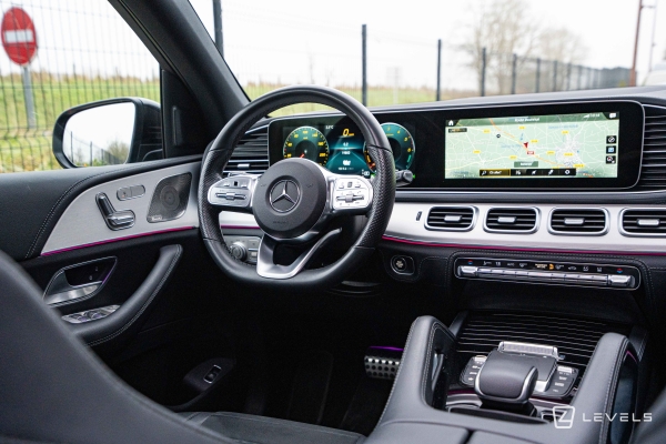 Mercedes GLE 350DE 4MATIC AMG LINE 9G-TRONIC 