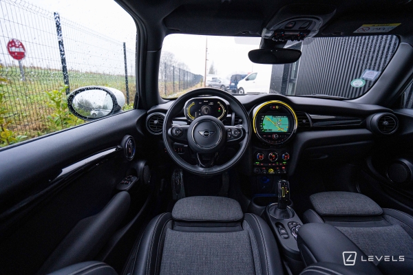 MINI ELECTRIC COOPER SE 184CH ESSENTIAL BVA 