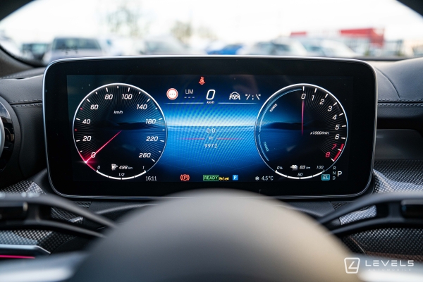 Mercedes CLASSE C 300e AMG Line