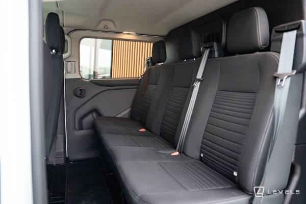 Utilitaire FORD TRANSIT CUSTOM CABINE APPROFONDIE 6 PLACES L1H1 2.0 ECOBLUE 170 CH LIMITED BVA