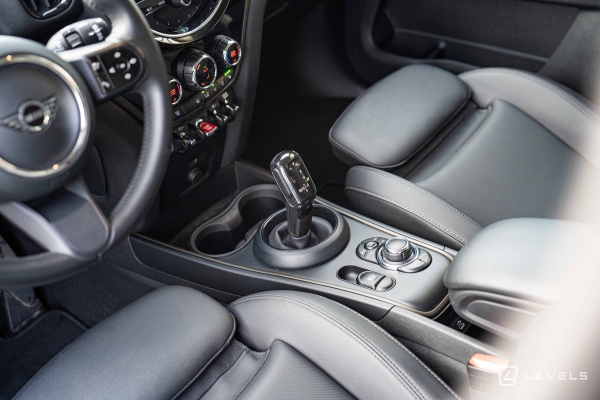 MINI COUNTRYMAN COOPER Essential 136 ch BVA7
