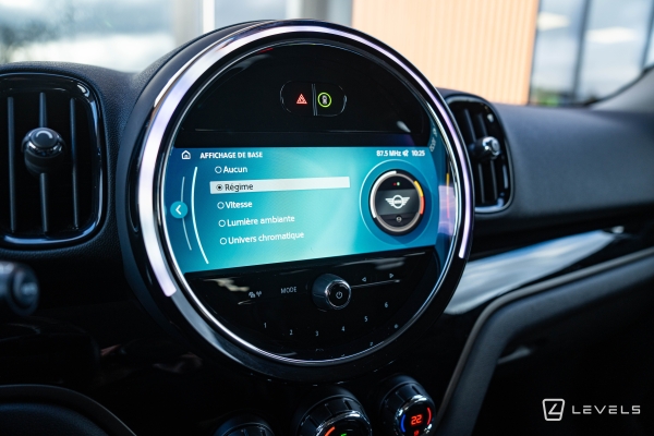 MINI COUNTRYMAN COOPER Essential 136 ch BVA7