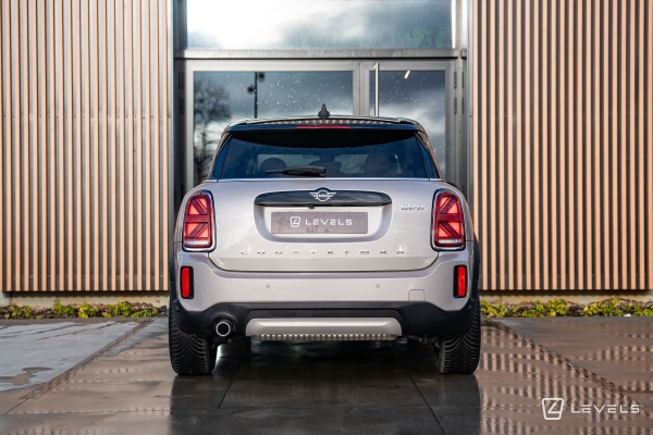 MINI COUNTRYMAN COOPER Essential 136 ch BVA7
