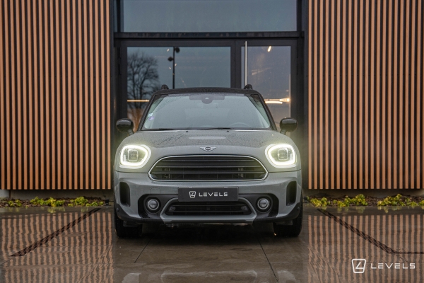MINI COUNTRYMAN COOPER Essential 136 ch BVA7