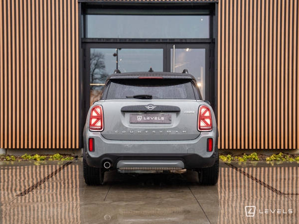 MINI COUNTRYMAN COOPER Essential 136 ch BVA7