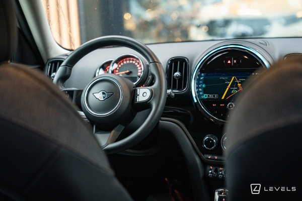 MINI COUNTRYMAN COOPER Essential 136 ch BVA7