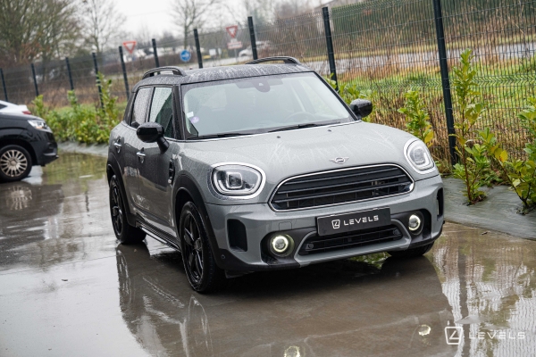 MINI COUNTRYMAN COOPER Essential 136 ch BVA7