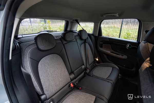 MINI COUNTRYMAN COOPER Essential 136 ch BVA7