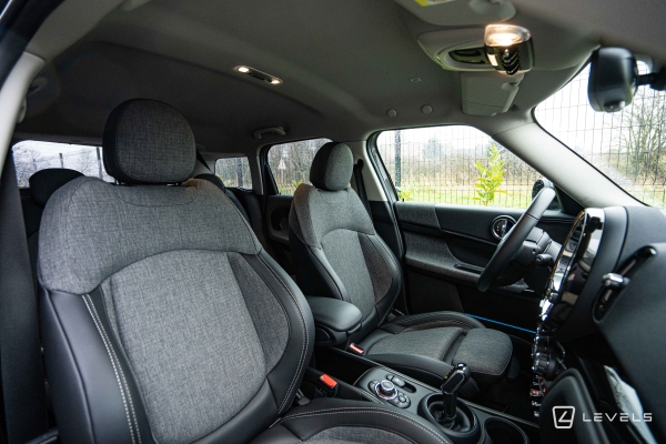 MINI COUNTRYMAN COOPER Essential 136 ch BVA7