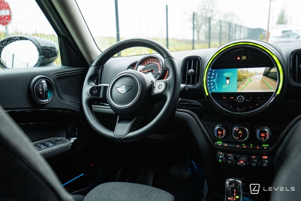 MINI COUNTRYMAN COOPER Essential 136 ch BVA7