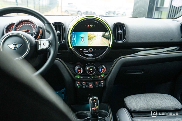 MINI COUNTRYMAN COOPER Essential 136 ch BVA7