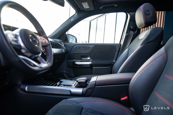 Mercedes GLB 200D 150ch AMG Line 7 places 8G-DCT