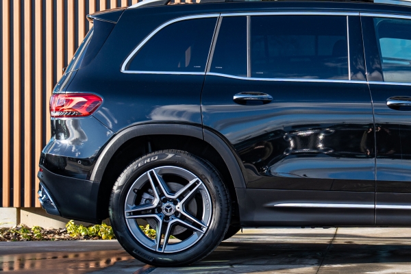Mercedes GLB 200D 150ch AMG Line 7 places 8G-DCT