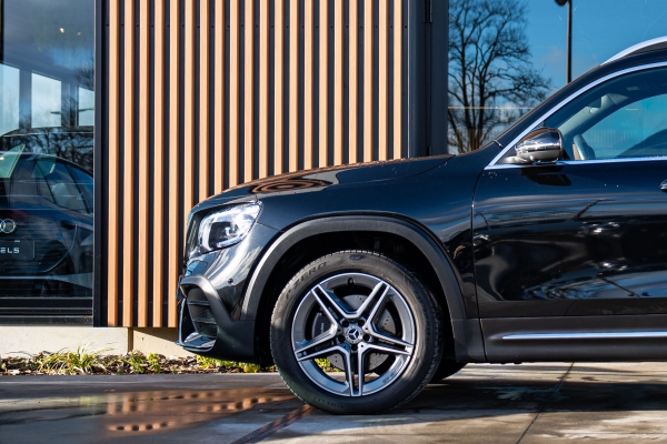 Mercedes GLB 200D 150ch AMG Line 7 places 8G-DCT