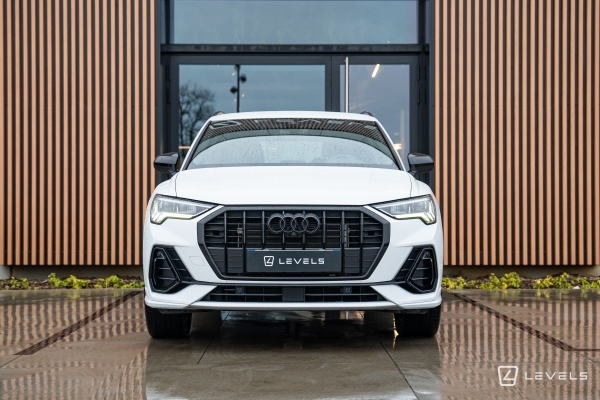 Audi Q3 45 TFSIe 245CH S-Line S TRONIC 6