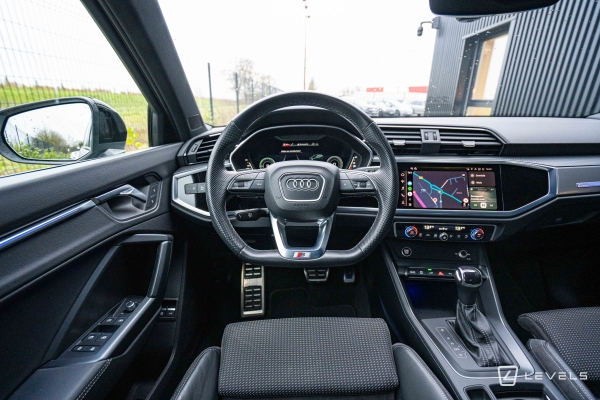 Audi Q3 45 TFSIe 245CH S-Line S TRONIC 6