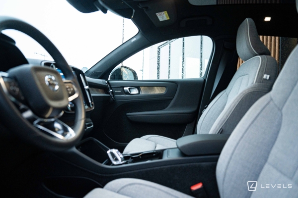  Volvo C40 Recharge Twin 408 ch Ultimate AWD