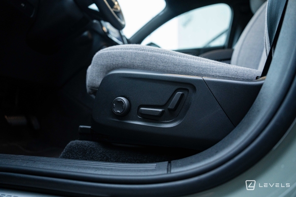  Volvo C40 Recharge Twin 408 ch Ultimate AWD
