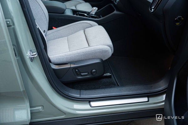  Volvo C40 Recharge Twin 408 ch Ultimate AWD