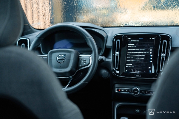  Volvo C40 Recharge Twin 408 ch Ultimate AWD