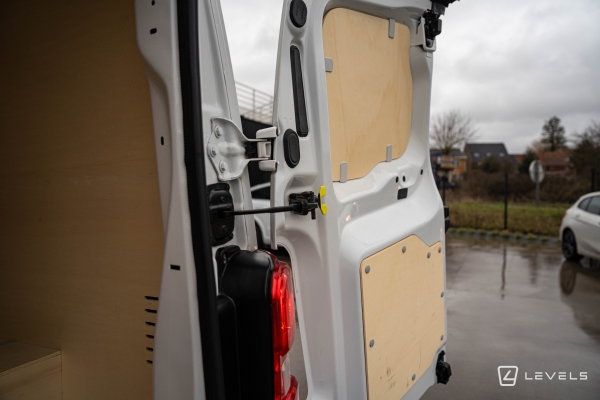 Utilitaire PEUGEOT EXPERT 2.0 HDI 145 LONG ASPHALT