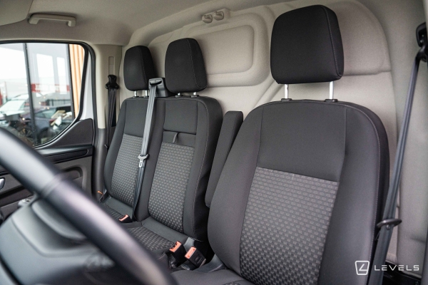 Utilitaire FORD TRANSIT CUSTOM L1H1 2.0 ECOBLUE 130 CH TREND BUSINESS