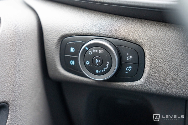 Utilitaire FORD TRANSIT CUSTOM L2H1 2.0 ECOBLUE 130 CH TREND BUSINESS
