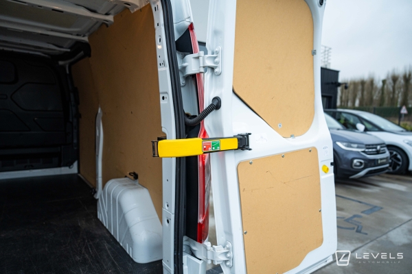 Utilitaire FORD TRANSIT CUSTOM L2H1 2.0 ECOBLUE 130 CH TREND BUSINESS