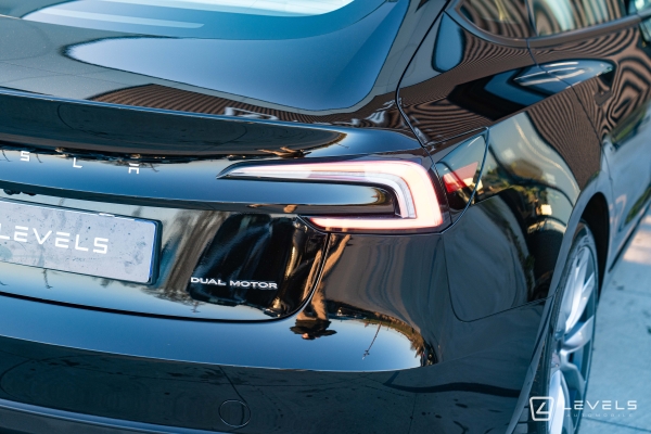 TESLA MODEL 3 (2) 398 ch GRANDE AUTONOMIE AWD 75 KWH