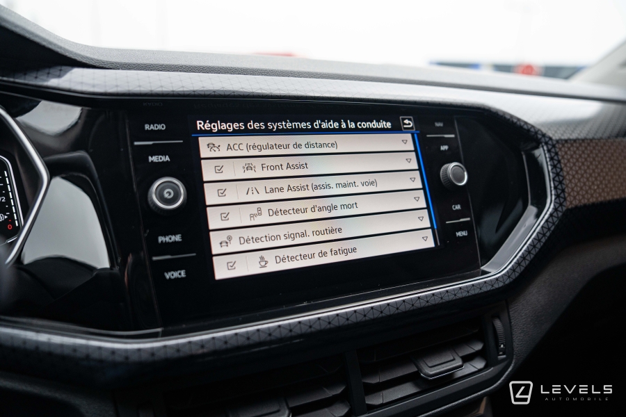 Volkswagen T-CROSS TSI 110 ch CARAT DSG7