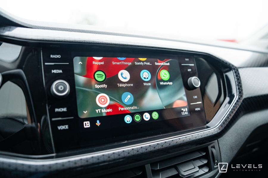 Volkswagen T-CROSS TSI 110 ch CARAT DSG7