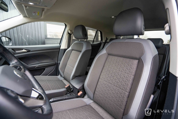 Volkswagen T-CROSS TSI 110 ch CARAT DSG7